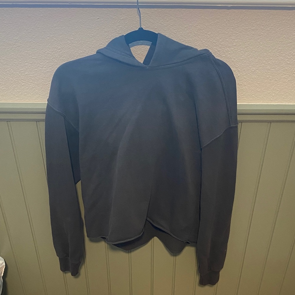 Abercrombie & Fitch Dark Gray Crop Sweater